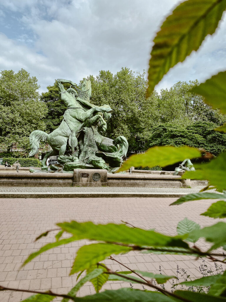 Stuhlmann-Brunnen in Altona