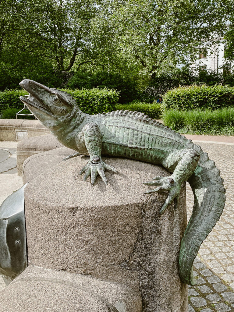Echse am Stuhlmannbrunnen