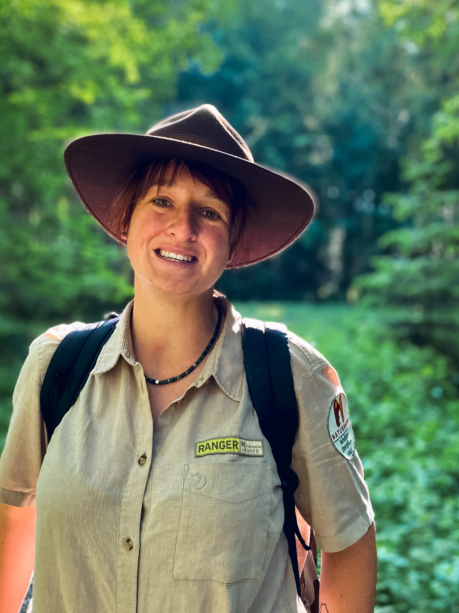 Rangerin Michaela Griener im Waldnaabtal