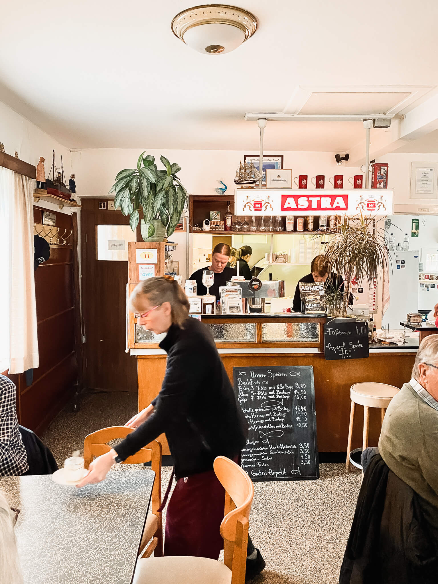 in der Veddeler Fischgaststätte