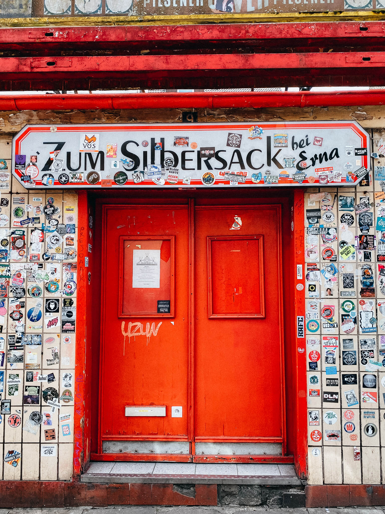 Eingang der Kneipe Zum Silbersack