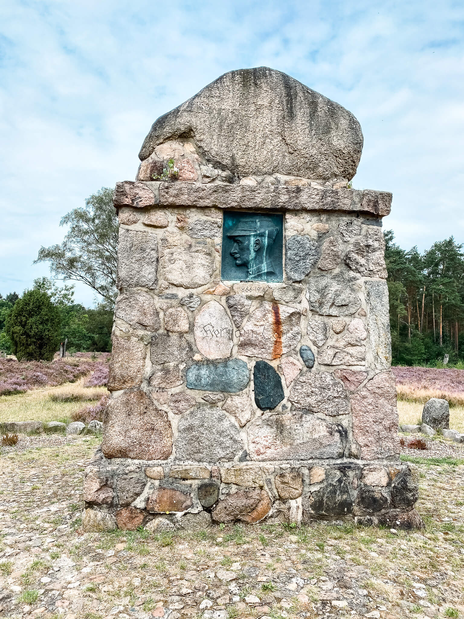 Lönsstein auf dem Wietzer Berg bei Müden/Örtze